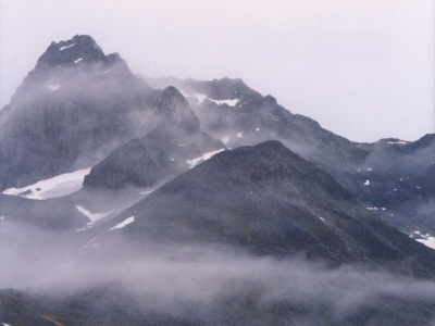 <i class='fa fa-user'></i> Jan Luit | Bergen in de mist  <i class='fa fa-eye'> 435</i>   <i class='fa fa-comment-o'> 3</i>