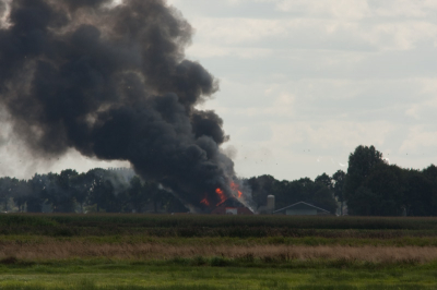 Een iets uit de hand gelopen BBQ?? Wel eentje waar de brandweer bij nodig was...