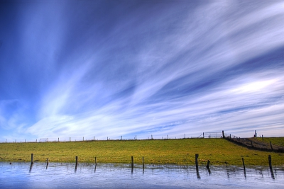 Eindelijk weer eens een dag met een strakke en blauwe lucht.