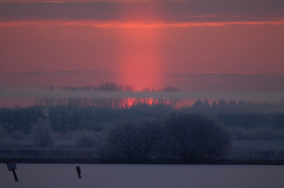 's ochtends in alle vroegte naar de polder gefietst voor foto's van een zonsopkomst te maken. Hier een van de resultaten.