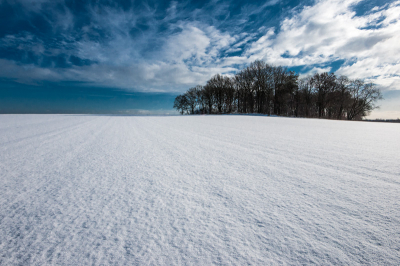 Koud en dan een lekker zonnetje, misschien de laatste sneeuw foto van dit jaar van deze plek de Weverslose Berg.