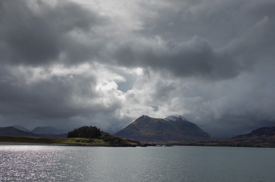 <i class='fa fa-user'></i>&nbsp;Bemaliri&nbsp;|  Schotland, Isle of Skye&nbsp; <i class='fa fa-eye'>&nbsp;122</i> &nbsp;<i class='fa fa-thumbs-up'>&nbsp;5</i> &nbsp; <i class='fa fa-comment-o'>&nbsp;8</i>