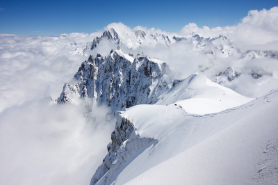 <i class='fa fa-user'></i>&nbsp;panthera&nbsp;|  Mont Blanc Massief&nbsp; <i class='fa fa-eye'>&nbsp;131</i> &nbsp;<i class='fa fa-thumbs-up'>&nbsp;2</i> &nbsp; <i class='fa fa-comment-o'>&nbsp;10</i>