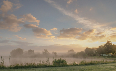 <i class='fa fa-user'></i>&nbsp;plaatjesmaker&nbsp;|  Vroege morgen op de camping in de Brenne&nbsp; <i class='fa fa-eye'>&nbsp;155</i> &nbsp; <i class='fa fa-comment-o'>&nbsp;9</i>