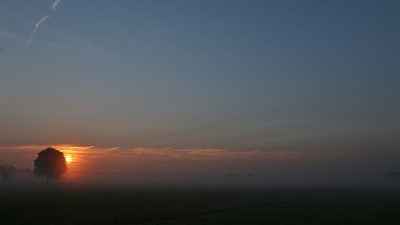 <i class='fa fa-user'></i>&nbsp;frbeuming&nbsp;|  Zonsopgang&nbsp; <i class='fa fa-eye'>&nbsp;128</i> &nbsp; <i class='fa fa-comment-o'>&nbsp;2</i>