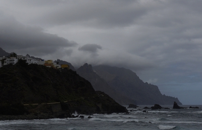 <i class='fa fa-user'></i>&nbsp;Gerard Visser&nbsp;|  De noordoostkust van Tenerife&nbsp; <i class='fa fa-eye'>&nbsp;107</i> &nbsp; <i class='fa fa-comment-o'>&nbsp;3</i>