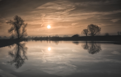 <i class='fa fa-user'></i>&nbsp;Niels Prinsen&nbsp;|  Reflectie&nbsp; <i class='fa fa-eye'>&nbsp;196</i> &nbsp;<i class='fa fa-thumbs-up'>&nbsp;5</i> &nbsp; <i class='fa fa-comment-o'>&nbsp;6</i>