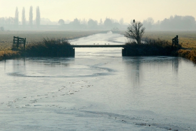 <i class='fa fa-user'></i>&nbsp;kooyammers&nbsp;|  Brug over Molenvliet&nbsp; <i class='fa fa-eye'>&nbsp;150</i> &nbsp;<i class='fa fa-thumbs-up'>&nbsp;1</i> &nbsp; <i class='fa fa-comment-o'>&nbsp;1</i>