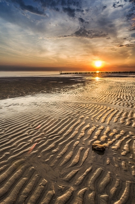 <i class='fa fa-user'></i>&nbsp;Matthijs&nbsp;|  Zonsondergang op het strand&nbsp; <i class='fa fa-eye'>&nbsp;177</i> &nbsp;<i class='fa fa-thumbs-up'>&nbsp;3</i> &nbsp; <i class='fa fa-comment-o'>&nbsp;9</i>