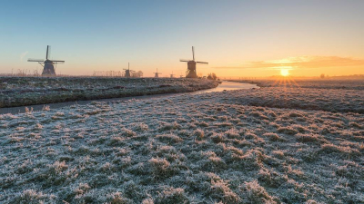 <i class='fa fa-user'></i>&nbsp;wimzilver&nbsp;|  Kinderdijk&nbsp; <i class='fa fa-eye'>&nbsp;191</i> &nbsp;<i class='fa fa-thumbs-up'>&nbsp;4</i> &nbsp; <i class='fa fa-comment-o'>&nbsp;3</i>