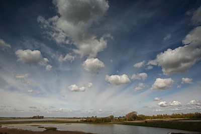 <i class='fa fa-user'></i>&nbsp;Pieter  LJ&nbsp;|  Wolkenlucht&nbsp; <i class='fa fa-eye'>&nbsp;130</i> &nbsp;<i class='fa fa-thumbs-up'>&nbsp;7</i> &nbsp; <i class='fa fa-comment-o'>&nbsp;8</i>