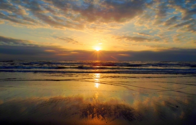 <i class='fa fa-user'></i>&nbsp;B.M.Schouten-Ruis&nbsp;|  Zonsondergang&nbsp; <i class='fa fa-eye'>&nbsp;147</i> &nbsp;<i class='fa fa-thumbs-up'>&nbsp;10</i> &nbsp; <i class='fa fa-comment-o'>&nbsp;7</i>