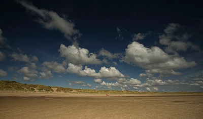 <i class='fa fa-user'></i>&nbsp;Pieter  LJ&nbsp;|  Aan het strand&nbsp; <i class='fa fa-eye'>&nbsp;134</i> &nbsp; <i class='fa fa-comment-o'>&nbsp;5</i>