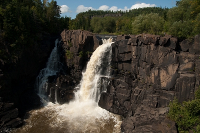 <i class='fa fa-user'></i>&nbsp;Jan Luit&nbsp;|  High Falls&nbsp; <i class='fa fa-eye'>&nbsp;122</i> &nbsp; <i class='fa fa-comment-o'>&nbsp;4</i>