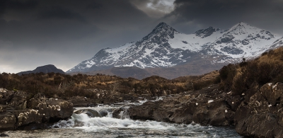<i class='fa fa-user'></i>&nbsp;Bemaliri&nbsp;|  Schotland, Sligachan River/Waterfalls&nbsp; <i class='fa fa-eye'>&nbsp;175</i> &nbsp;<i class='fa fa-thumbs-up'>&nbsp;9</i> &nbsp; <i class='fa fa-comment-o'>&nbsp;7</i>