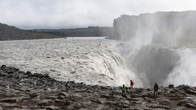 <i class='fa fa-user'></i>&nbsp;Ger M&nbsp;|  Dettifoss&nbsp; <i class='fa fa-eye'>&nbsp;125</i> &nbsp;<i class='fa fa-thumbs-up'>&nbsp;1</i> &nbsp; <i class='fa fa-comment-o'>&nbsp;4</i>