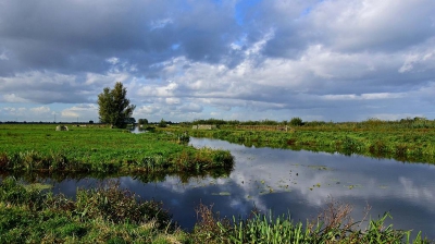 <i class='fa fa-user'></i>&nbsp;kooyammers&nbsp;|  Wolken, Water ... &nbsp; <i class='fa fa-eye'>&nbsp;57</i> &nbsp;<i class='fa fa-thumbs-up'>&nbsp;1</i> &nbsp; <i class='fa fa-comment-o'>&nbsp;1</i>