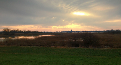 <i class='fa fa-user'></i>&nbsp;Ben Aalders&nbsp;|  De IJssel bij Veecaten&nbsp; <i class='fa fa-eye'>&nbsp;62</i> &nbsp; <i class='fa fa-comment-o'>&nbsp;1</i>