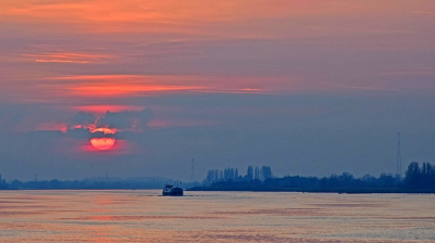 <i class='fa fa-user'></i>&nbsp;kooyammers&nbsp;|  Denkend aan Holland ......... &nbsp; <i class='fa fa-eye'>&nbsp;107</i> &nbsp;<i class='fa fa-thumbs-up'>&nbsp;2</i> &nbsp; <i class='fa fa-comment-o'>&nbsp;6</i>