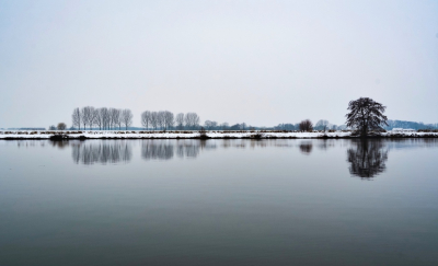 <i class='fa fa-user'></i>&nbsp;marleenvanmeurs&nbsp;|  Hollandse Winter&nbsp; <i class='fa fa-eye'>&nbsp;91</i> &nbsp;<i class='fa fa-thumbs-up'>&nbsp;3</i> &nbsp; <i class='fa fa-comment-o'>&nbsp;6</i>