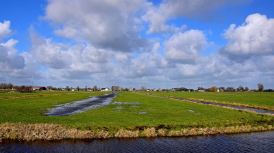 <i class='fa fa-user'></i>&nbsp;kooyammers&nbsp;|  'Slagen' - Landschap&nbsp; <i class='fa fa-eye'>&nbsp;77</i> &nbsp; <i class='fa fa-comment-o'>&nbsp;4</i>