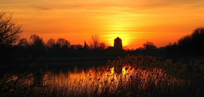 <i class='fa fa-user'></i>&nbsp;Nel R&nbsp;|  Zonsondergang&nbsp; <i class='fa fa-eye'>&nbsp;118</i> &nbsp;<i class='fa fa-thumbs-up'>&nbsp;8</i> &nbsp; <i class='fa fa-comment-o'>&nbsp;7</i>