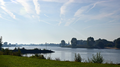<i class='fa fa-user'></i>&nbsp;kooyammers&nbsp;|  Zicht op Tienhoven&nbsp; <i class='fa fa-eye'>&nbsp;54</i> &nbsp; <i class='fa fa-comment-o'>&nbsp;3</i>