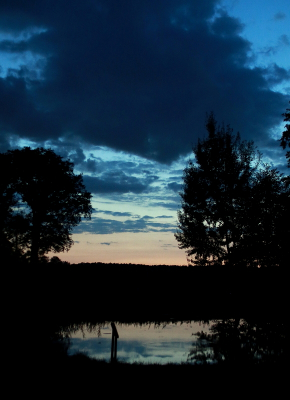 <i class='fa fa-user'></i>&nbsp;rixte&nbsp;|  De avond begint&nbsp; <i class='fa fa-eye'>&nbsp;72</i> &nbsp; <i class='fa fa-comment-o'>&nbsp;0</i>