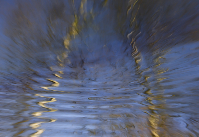<i class='fa fa-user'></i>&nbsp;Truus Aletta Maan&nbsp;|  Weerspiegeling&nbsp; <i class='fa fa-eye'>&nbsp;71</i> &nbsp; <i class='fa fa-comment-o'>&nbsp;1</i>
