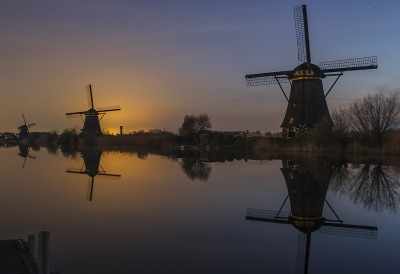 <i class='fa fa-user'></i>&nbsp;Henk Bouter&nbsp;|  Zons opkomst of zonsondergang&nbsp; <i class='fa fa-eye'>&nbsp;129</i> &nbsp;<i class='fa fa-thumbs-up'>&nbsp;1</i> &nbsp; <i class='fa fa-comment-o'>&nbsp;8</i>
