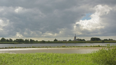 <i class='fa fa-user'></i>&nbsp;kooyammers&nbsp;|  Molen De Vrijheid&nbsp; <i class='fa fa-eye'>&nbsp;67</i> &nbsp;<i class='fa fa-thumbs-up'>&nbsp;3</i> &nbsp; <i class='fa fa-comment-o'>&nbsp;3</i>