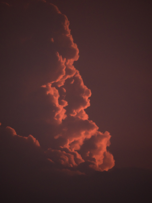 <i class='fa fa-user'></i>&nbsp;Truus Aletta Maan&nbsp;|  Wolk&nbsp; <i class='fa fa-eye'>&nbsp;104</i> &nbsp;<i class='fa fa-thumbs-up'>&nbsp;2</i> &nbsp; <i class='fa fa-comment-o'>&nbsp;2</i>
