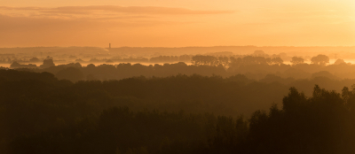 <i class='fa fa-user'></i>&nbsp;Reinier van den Born&nbsp;|  Zonsopkomst&nbsp; <i class='fa fa-eye'>&nbsp;91</i> &nbsp; <i class='fa fa-comment-o'>&nbsp;4</i>