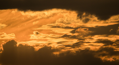 <i class='fa fa-user'></i>&nbsp;Truus Aletta Maan&nbsp;|  Wolken&nbsp; <i class='fa fa-eye'>&nbsp;63</i> &nbsp; <i class='fa fa-comment-o'>&nbsp;5</i>
