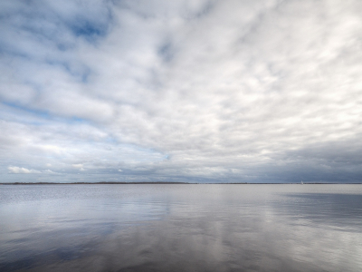 <i class='fa fa-user'></i>&nbsp;Tim Oord&nbsp;|  Wolken boven het Lauwersmeer&nbsp; <i class='fa fa-eye'>&nbsp;51</i> &nbsp;<i class='fa fa-thumbs-up'>&nbsp;1</i> &nbsp; <i class='fa fa-comment-o'>&nbsp;8</i>