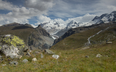 <i class='fa fa-user'></i>&nbsp;Jan Eerbeek&nbsp;|  Tockener Steg - Matterhorn&nbsp; <i class='fa fa-eye'>&nbsp;132</i> &nbsp;<i class='fa fa-thumbs-up'>&nbsp;6</i> &nbsp; <i class='fa fa-comment-o'>&nbsp;5</i>