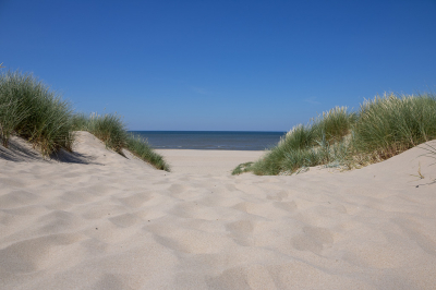 <i class='fa fa-user'></i>&nbsp;JanLohman&nbsp;|  Strand opgang&nbsp; <i class='fa fa-eye'>&nbsp;91</i> &nbsp;<i class='fa fa-thumbs-up'>&nbsp;1</i> &nbsp; <i class='fa fa-comment-o'>&nbsp;3</i>