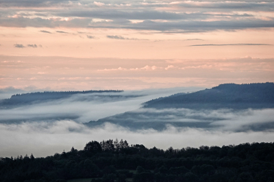 <i class='fa fa-user'></i>&nbsp;nelappelmelk&nbsp;|  Mist in het dal&nbsp; <i class='fa fa-eye'>&nbsp;92</i> &nbsp;<i class='fa fa-thumbs-up'>&nbsp;6</i> &nbsp; <i class='fa fa-comment-o'>&nbsp;5</i>