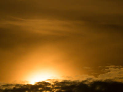 <i class='fa fa-user'></i>&nbsp;Truus Aletta Maan&nbsp;|  Zonsondergang&nbsp; <i class='fa fa-eye'>&nbsp;55</i> &nbsp;<i class='fa fa-thumbs-up'>&nbsp;3</i> &nbsp; <i class='fa fa-comment-o'>&nbsp;1</i>