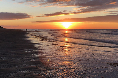 <i class='fa fa-user'></i>&nbsp;Gerard Visser&nbsp;|  Zonsondergang Terschelling&nbsp; <i class='fa fa-eye'>&nbsp;69</i> &nbsp;<i class='fa fa-thumbs-up'>&nbsp;1</i> &nbsp; <i class='fa fa-comment-o'>&nbsp;5</i>