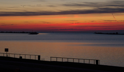 <i class='fa fa-user'></i>&nbsp;Ferry Bantjes&nbsp;|  Zonsondergang&nbsp; <i class='fa fa-eye'>&nbsp;61</i> &nbsp; <i class='fa fa-comment-o'>&nbsp;2</i>