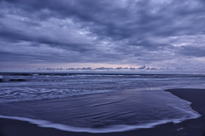 <i class='fa fa-user'></i>&nbsp;nelappelmelk&nbsp;|  Dramatiek&nbsp; <i class='fa fa-eye'>&nbsp;89</i> &nbsp;<i class='fa fa-thumbs-up'>&nbsp;3</i> &nbsp; <i class='fa fa-comment-o'>&nbsp;1</i>