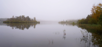 <i class='fa fa-user'></i>&nbsp;Nel R&nbsp;|  Mist boven het meer&nbsp; <i class='fa fa-eye'>&nbsp;83</i> &nbsp;<i class='fa fa-thumbs-up'>&nbsp;3</i> &nbsp; <i class='fa fa-comment-o'>&nbsp;9</i>