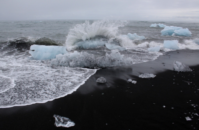 <i class='fa fa-user'></i>&nbsp;Mark de Bruijn&nbsp;|  Diamantenstrand&nbsp; <i class='fa fa-eye'>&nbsp;137</i> &nbsp;<i class='fa fa-thumbs-up'>&nbsp;2</i> &nbsp; <i class='fa fa-comment-o'>&nbsp;3</i>