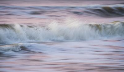 <i class='fa fa-user'></i>&nbsp;Loes Belovics&nbsp;|  Golven in pastel&nbsp; <i class='fa fa-eye'>&nbsp;115</i> &nbsp;<i class='fa fa-thumbs-up'>&nbsp;6</i> &nbsp; <i class='fa fa-comment-o'>&nbsp;5</i>