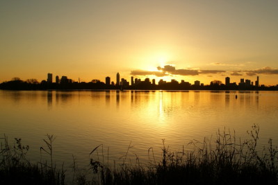 <i class='fa fa-user'></i>&nbsp;B.M.Schouten-Ruis&nbsp;|  Kralingse Plas&nbsp; <i class='fa fa-eye'>&nbsp;89</i> &nbsp; <i class='fa fa-comment-o'>&nbsp;3</i>