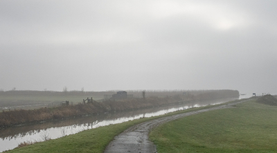 <i class='fa fa-user'></i>&nbsp;Tim Oord&nbsp;|  Mistig landschap&nbsp; <i class='fa fa-eye'>&nbsp;69</i> &nbsp; <i class='fa fa-comment-o'>&nbsp;1</i>