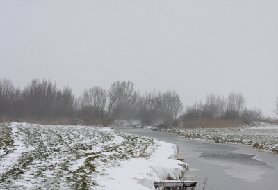 <i class='fa fa-user'></i>&nbsp;Cor&nbsp;|  Winters beeld&nbsp; <i class='fa fa-eye'>&nbsp;101</i> &nbsp;<i class='fa fa-thumbs-up'>&nbsp;1</i> &nbsp; <i class='fa fa-comment-o'>&nbsp;9</i>