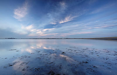 <i class='fa fa-user'></i>&nbsp;Pieter  LJ&nbsp;|  Sluierbewolking&nbsp; <i class='fa fa-eye'>&nbsp;112</i> &nbsp;<i class='fa fa-thumbs-up'>&nbsp;8</i> &nbsp; <i class='fa fa-comment-o'>&nbsp;7</i>