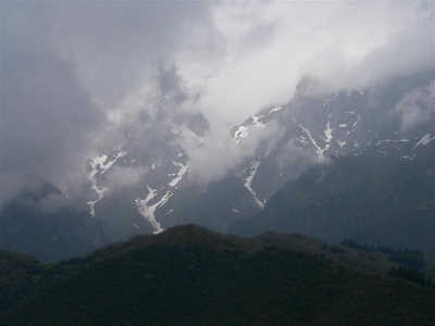 <i class='fa fa-user'></i> Henk van den Born | Picos de Europa  <i class='fa fa-eye'> 281</i>   <i class='fa fa-comment-o'> 3</i>
